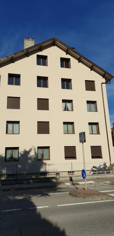 Le Golden Green A 5Min Du Centre-Ville Avec Parking Privatif Gratuit Annecy Exterior photo